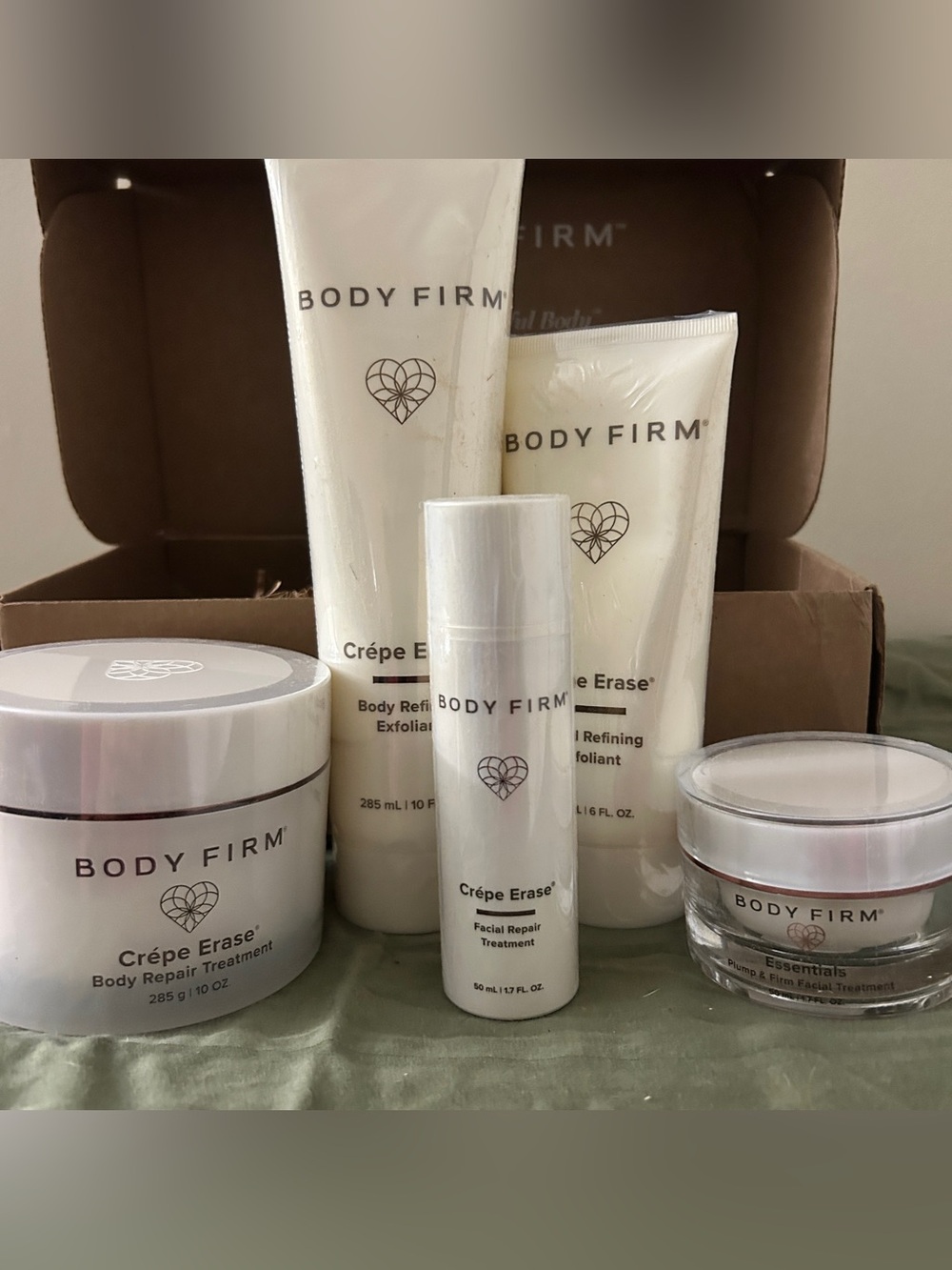 NEW Jane Seymour The Body Firm Skincare 5pc skincare set
